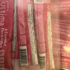 100 Count Ultima Replenisher, Electrolyte Hydration Drink Mix Sticks- Raspberry