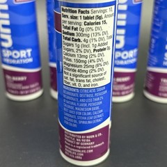Nuun Sport Electrolyte Tablets Tri-Berry – 80 Count Pack (8 Tubes) EXP 6/26
