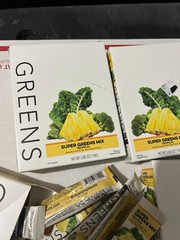 4-BOX LOT (40 PACKETS ) CLEAN SIMPLE EATS Super Greens Powder Tropical Drink