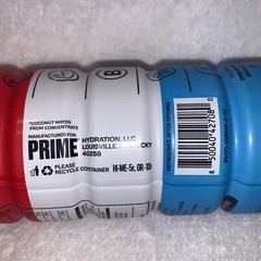 PRIME HYDRATION DRINK – » ICE POP » LOGAN PAUL & KSI Limited Edition – 16.9 OZ