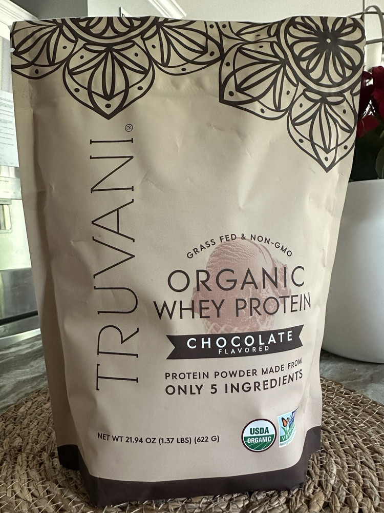 Truvani Organic Whey Protein Powder Chocolate, Grass Fed, 21.94 oz, Exp 2028