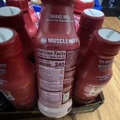 Muscle Milk Pro Series 42g Protein Shake, Strawberries ‘n Creme 12 pack high pro