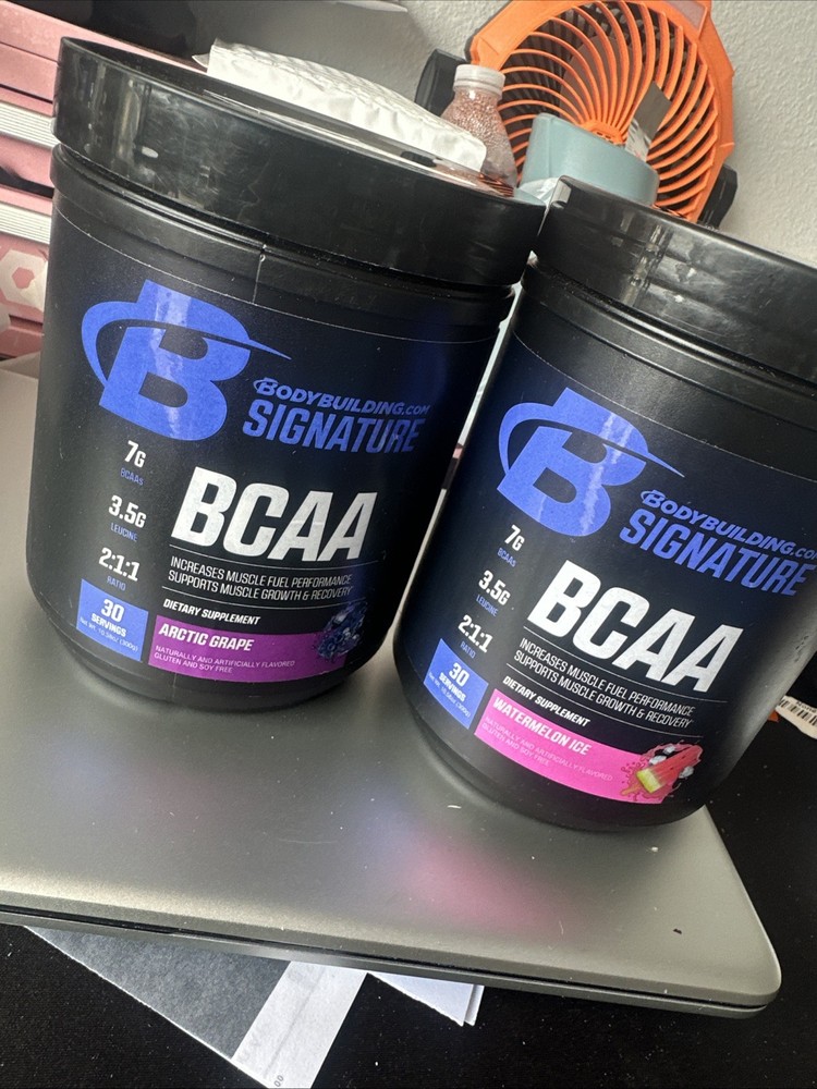Bodybuilding.com Signature BCAA Increases Muscle Growth & Recovery 30 Serving.