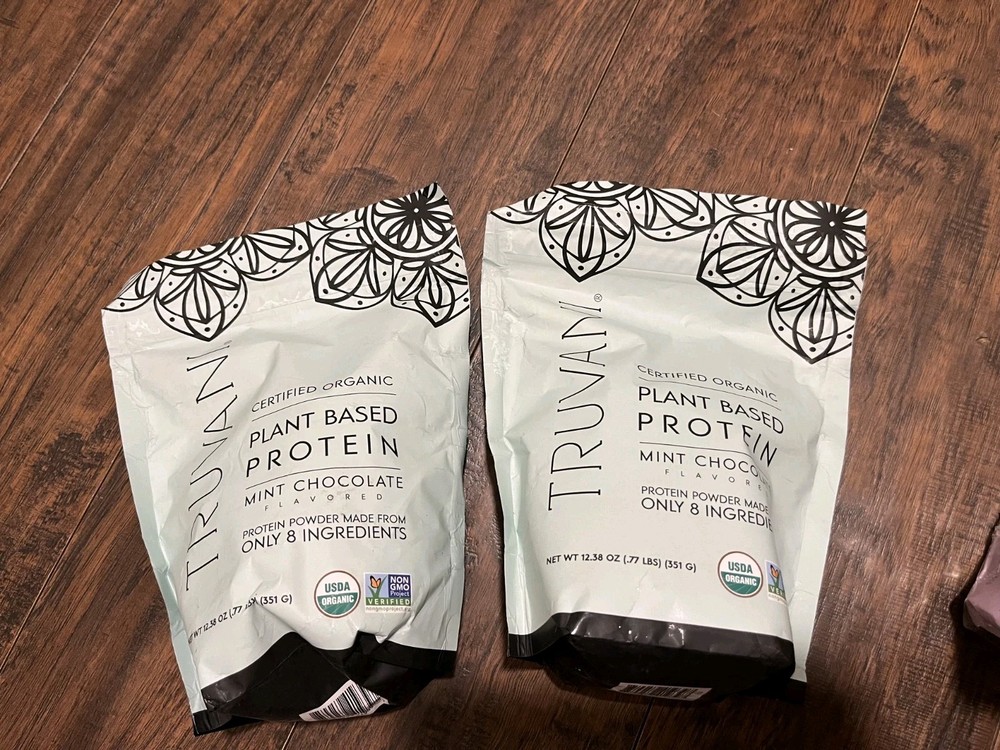 2 Truvani Protein Powder Vegan Organic Non-GMO Mint Chocolate Exp 2027