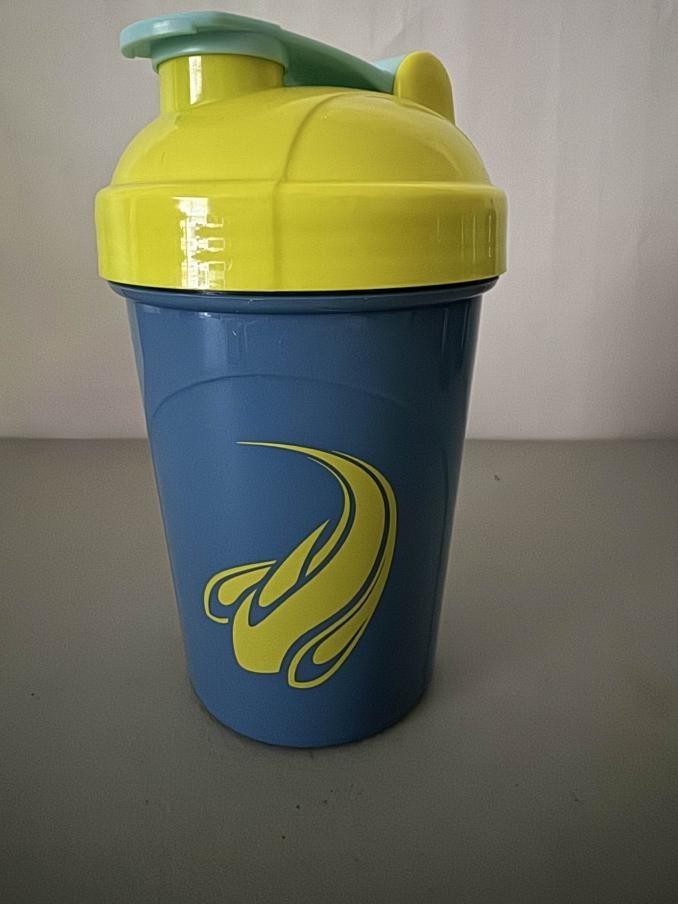 G Fuel Shaker Cup 16 oz GFuel Land Shark Shaker