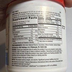 GNC Pro Pre-Workout Blue Raspberry 30 Servings Natural Caffeine 160mg 03/2027