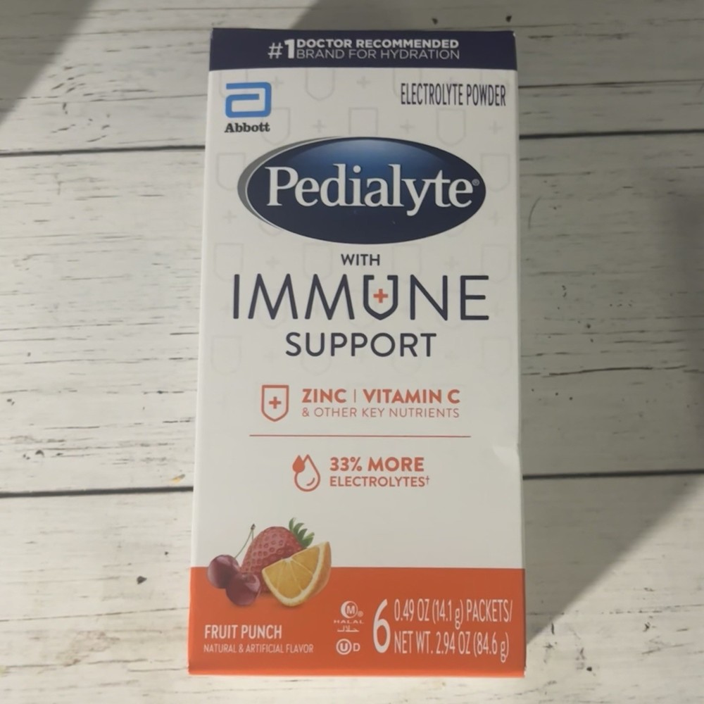 Pedialyte Electrolyte Powder Immune Support 6 Packets Fruit Punch Exp 4/25