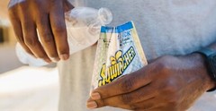 Sqwincher Fast Pack Electrolyte Liquid Sport Hydration Drink GRAPE 50 BOX