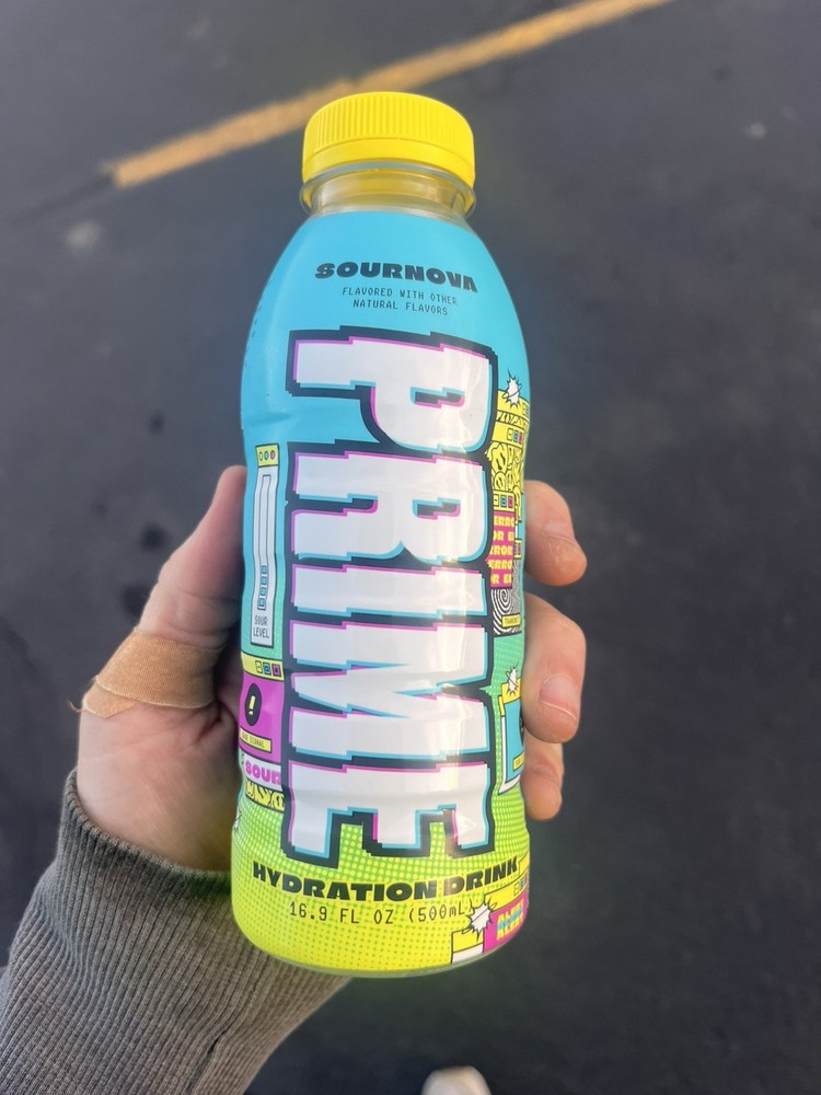 PRIME Hydration | Sour Nova 500ml US Bottle 🍋 | IN HAND ✅