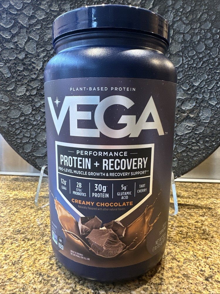 Vega Performance Protein + Recovery 1lb Creamy Chocolate 19 Servings Exp01/15/27