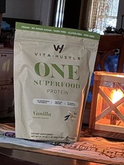 Vita Hustle ONE Superfood Protein Vanilla Shake Mix Powder Vegan 1.35 Lbs 10/27