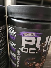 2 BUCKED UP Pump-Ocalypse YUZU & PEACH Non-Stim PRE-WORKOUT 30 Serv Exp 10/2026