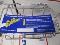 NEW SQWINCHER SERVASTATION WIRE BASKET HOLDS 2 BOTTLES WALL MOUNT CHROME STEEL