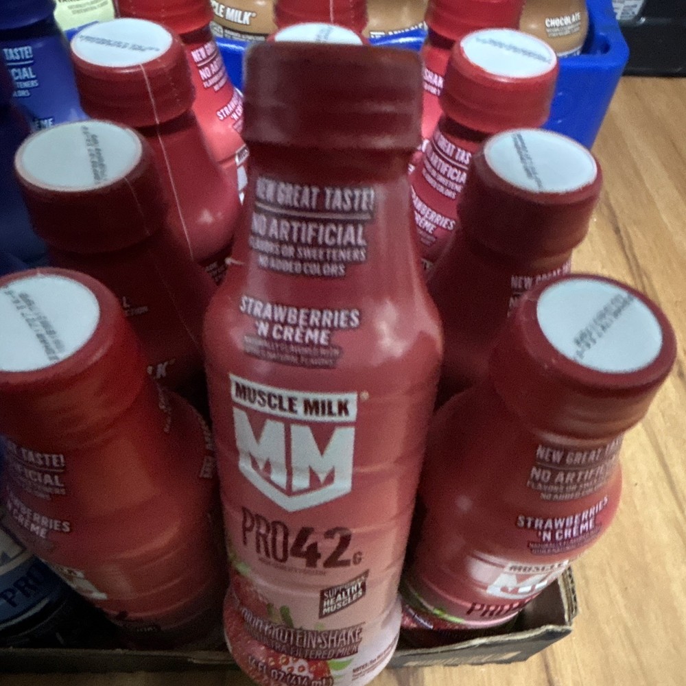Muscle Milk Pro Series 42g Protein Shake, Strawberries ‘n Creme 12 pack high pro