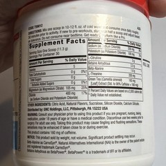 GNC Pro Pre-Workout Blue Raspberry 30 Servings Natural Caffeine 160mg -FREE SHIP