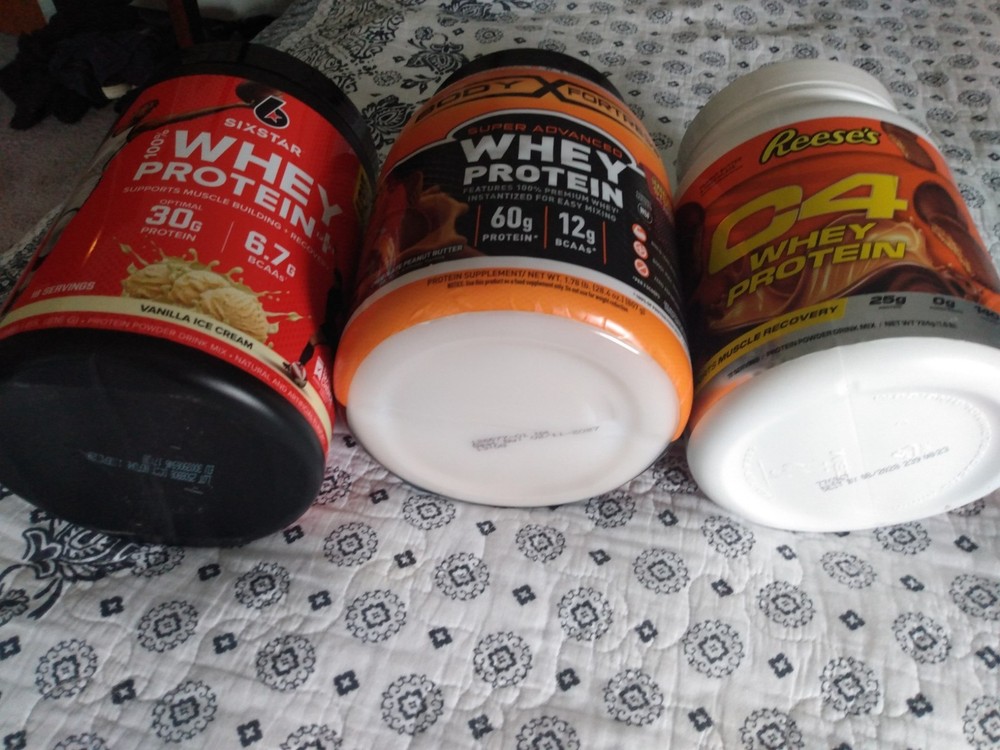 C4 Whey Protein Powder, Body Fortress Reese’s Peanut Butter Cup Flavor