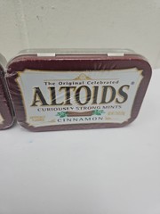2 Altoids Cinnamon Flavored Mints 1.76 oz Tin – Refreshing, Curiously Strong A45